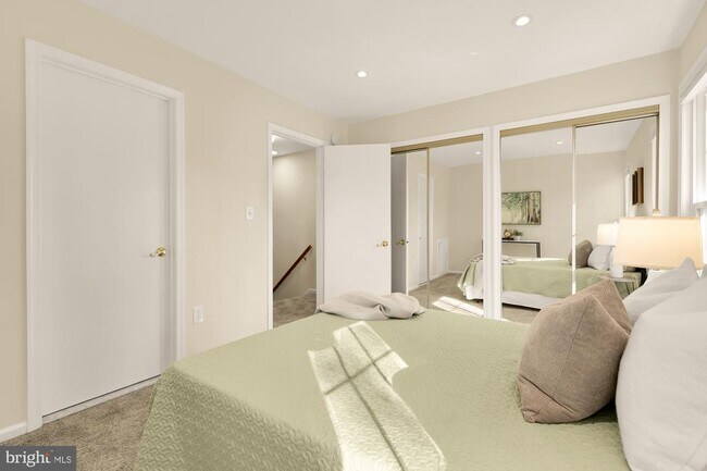 Building Photo - 2038 Derby Ridge Ln