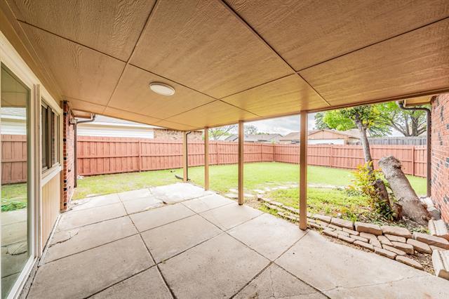 Building Photo - 5605 Squires Dr