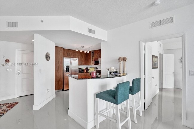 Building Photo - 7900 Harbor Island Dr