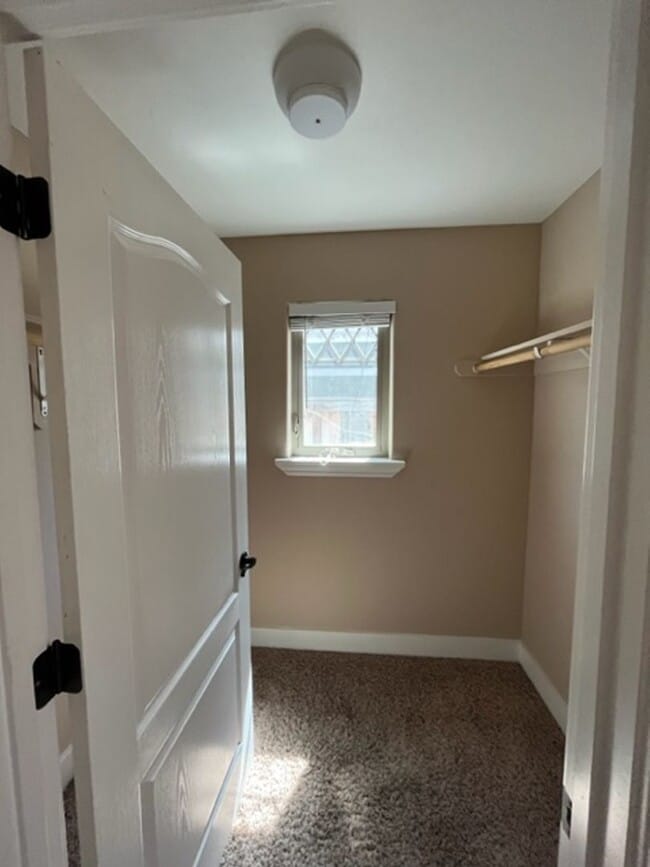 Building Photo - 241 Foothill Blvd