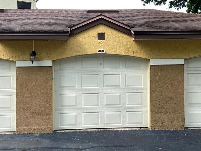 Building Photo - 12602 Crest Springs Ln