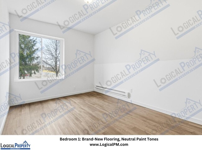 Building Photo - 3295 Rochester St