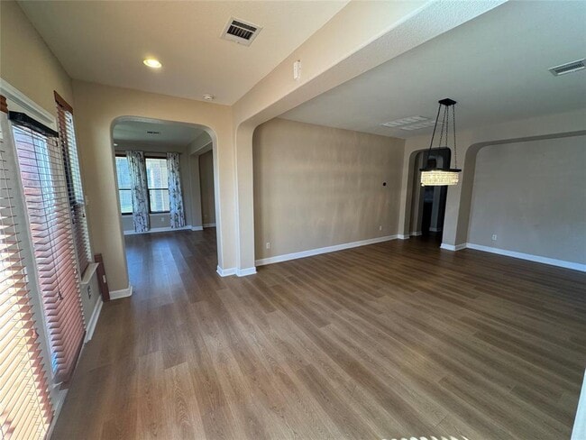 Building Photo - 500 Springbrook Rd