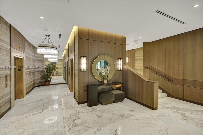 Building Photo - 10175 Collins Ave