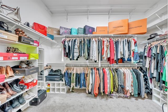 Building Photo - 5048 Exposition Way