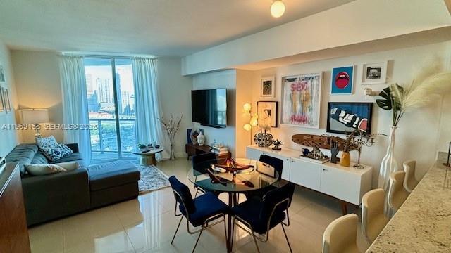 Building Photo - 185 SW 7th St