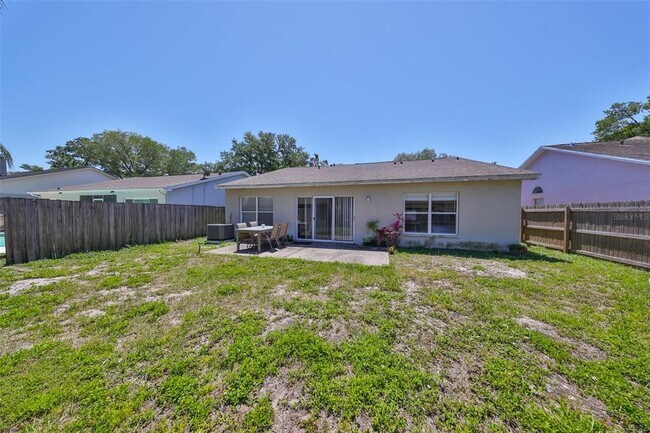 Building Photo - 1204 Sawdust Ct