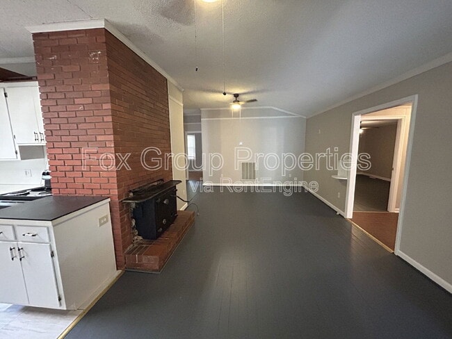 Building Photo - 579 Old Speedway Dr NW