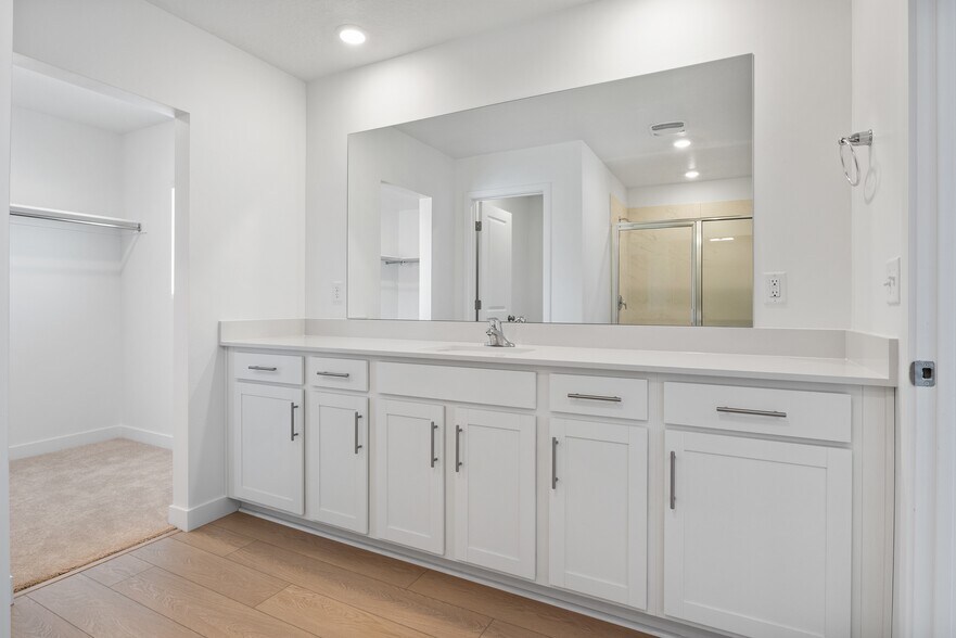 Building Photo - 1943 N Fireball Ln