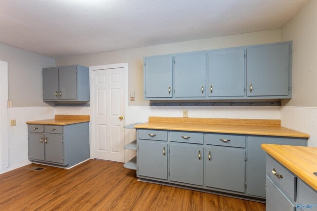 Building Photo - 1421 Rison Ave NE