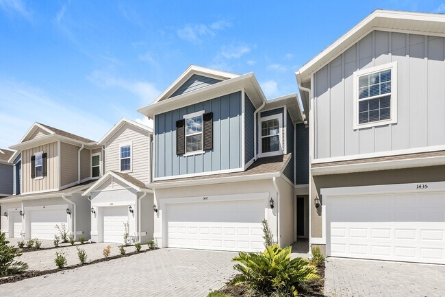 Building Photo - 1520 Tristar Dr