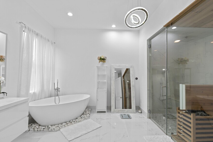 Building Photo - 4430 Island Reef Dr