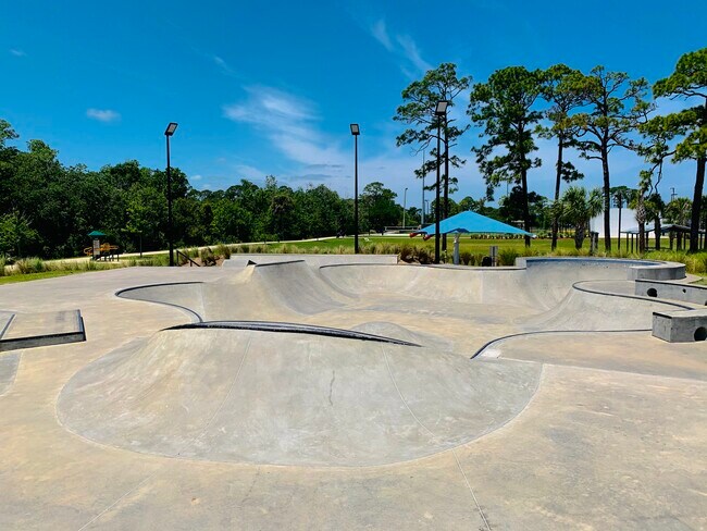 Whistle Stop Park - 2710 Fern Palm Dr