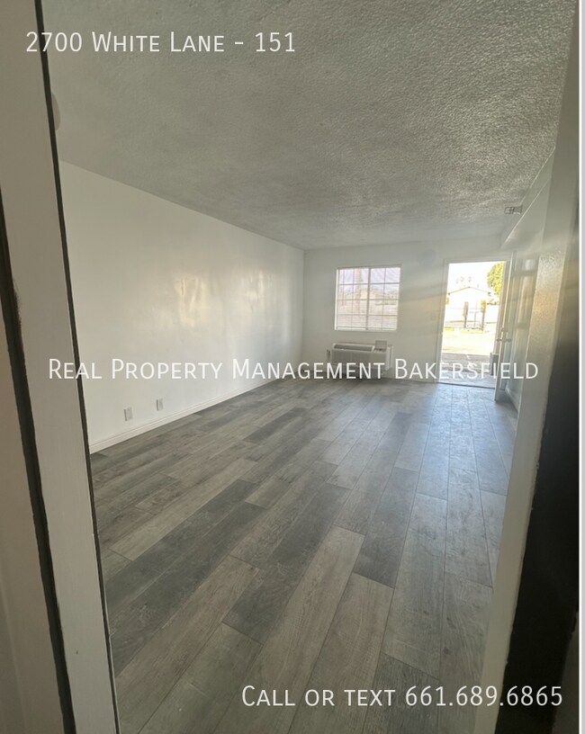 Building Photo - 2700 White Ln