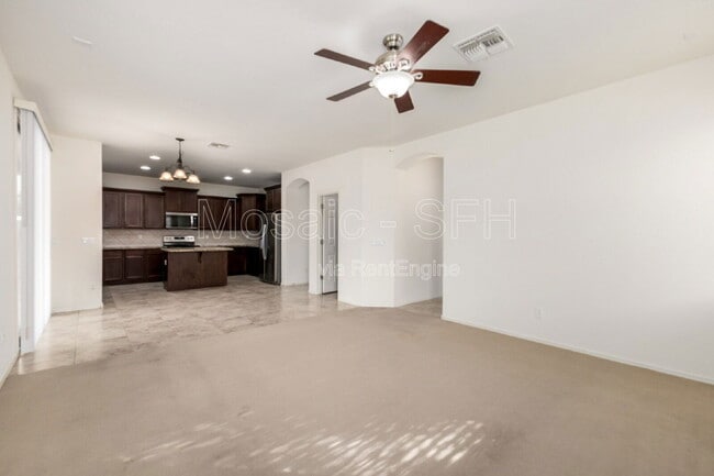 Building Photo - 2656 E Boston St