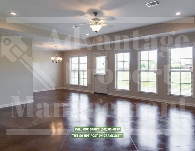 Building Photo - 13 Alli Paige Dr