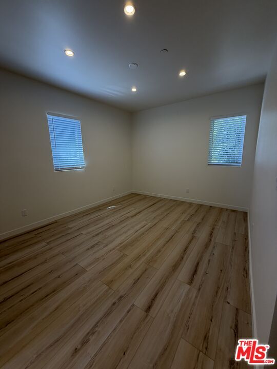 Building Photo - 5342 Don Pio Dr