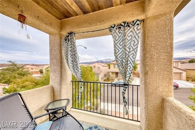 Building Photo - 2533 Libberton St