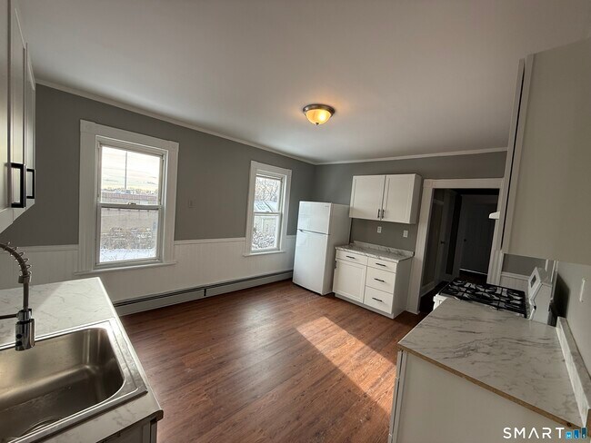 Building Photo - 130 West Ave