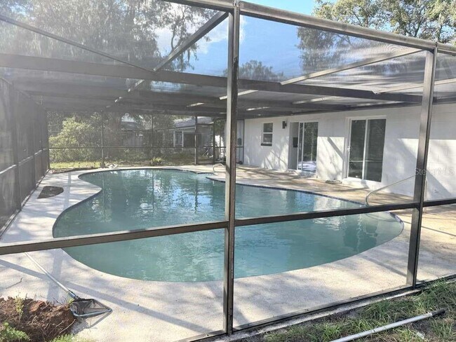 Building Photo - 1236 Rolling Ln