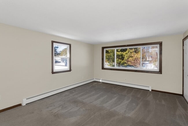 Building Photo - 47 Campbell Dr