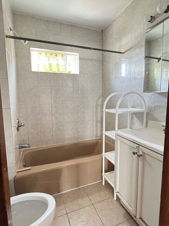 Building Photo - 17 Cheriton Rd