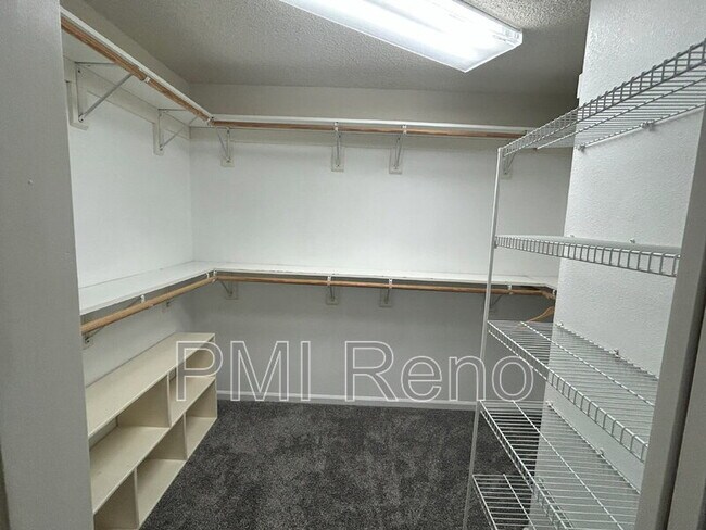 Building Photo - 1106 Happy Valley Ct