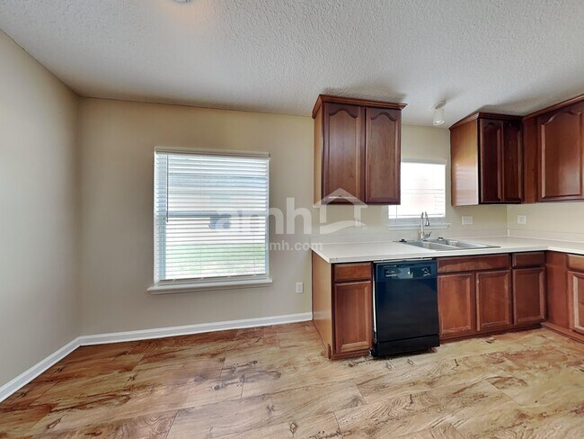 Building Photo - 14246 Sea Eagle Dr