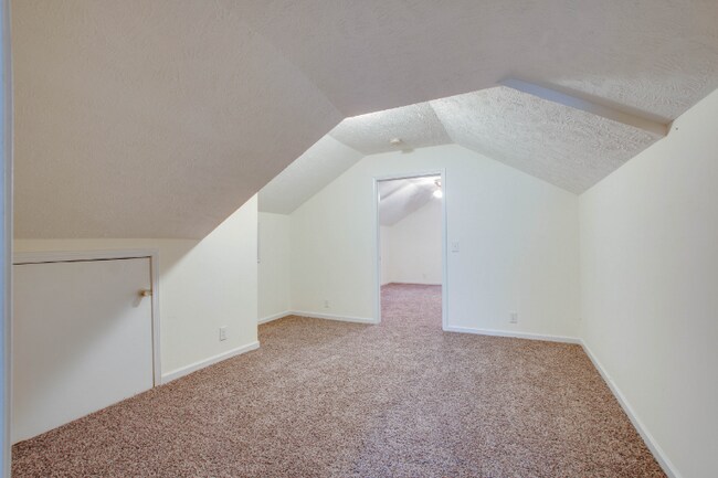 Building Photo - 8830 Manchester Pike