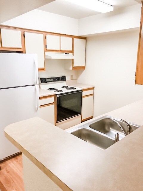 Building Photo - 2136 Stirrup Ln