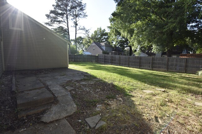 Building Photo - Charming 3-Bedroom Home in Cordova-Comfort & Convenience!