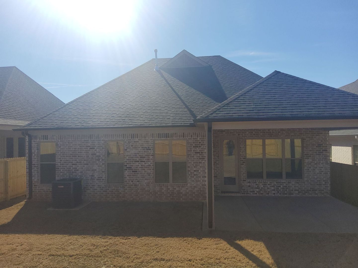 Building Photo - 360 Green Willow Dr