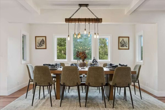 Building Photo - 6186 Sunshine Canyon Dr