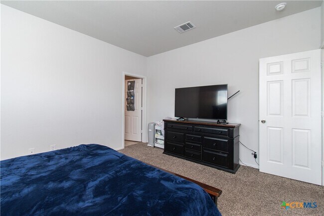 Building Photo - 9610 Malkier Dr