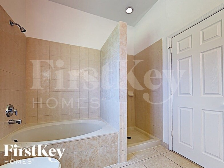 Building Photo - 21986 SW 131st Pl