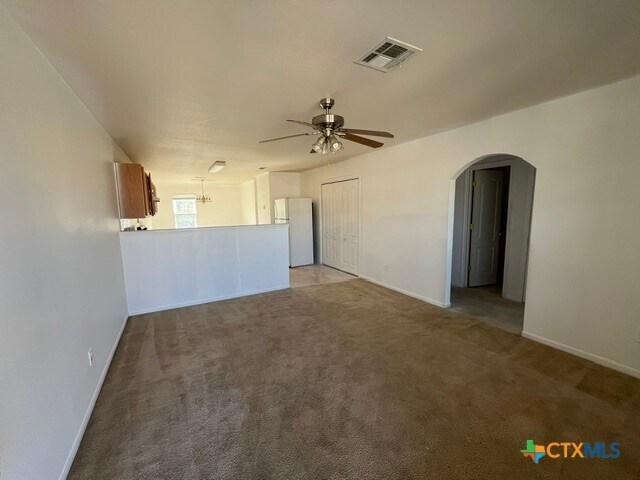 Building Photo - 414 Brittney Way