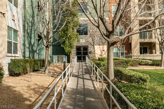 Building Photo - 50 E Serene Ave