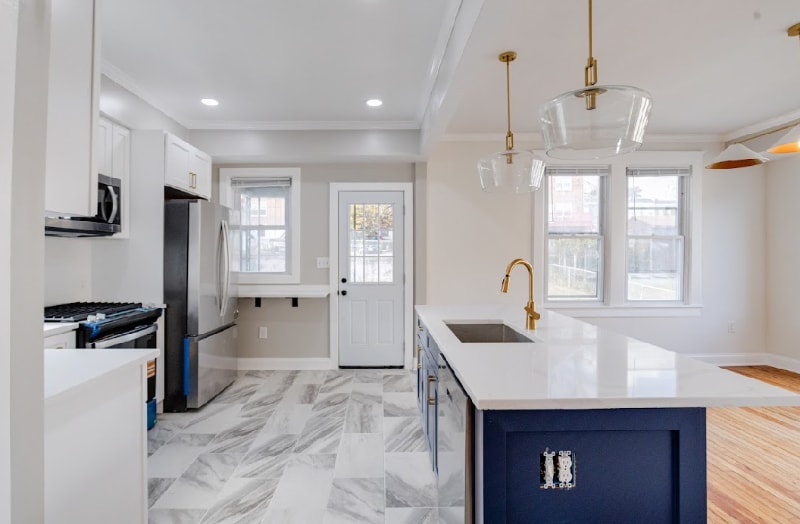 Building Photo - 4202 Fairview Ave