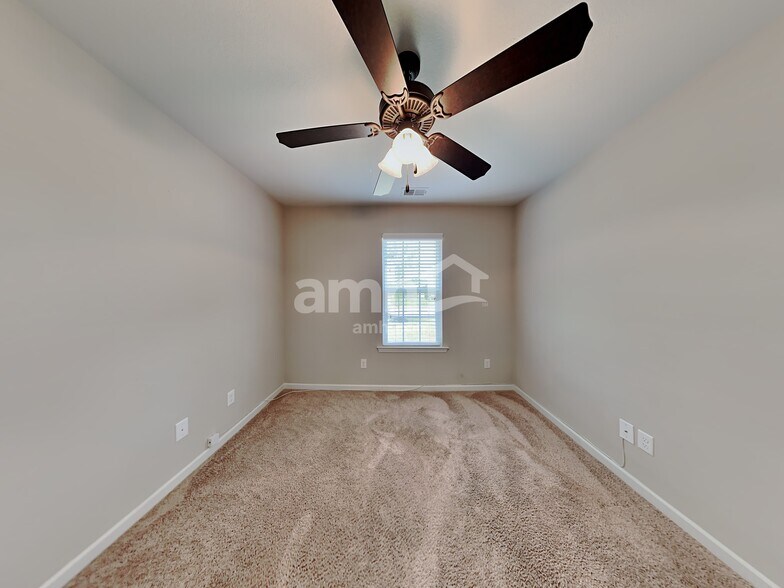 Building Photo - 3230 Magnolia Bloom Dr