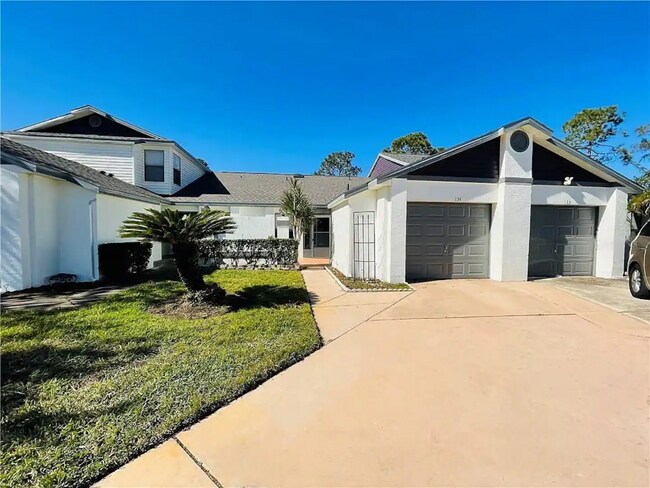 Building Photo - 134 Lakepointe Cir