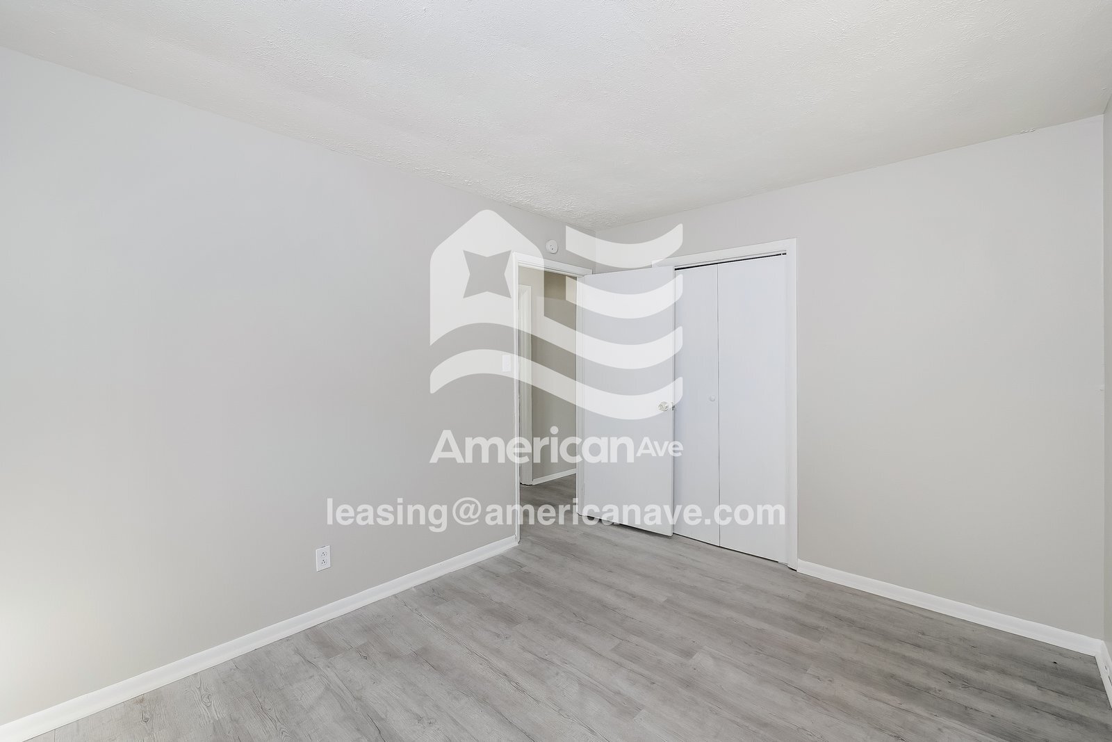 Building Photo - 3135 Forest Manor Ave