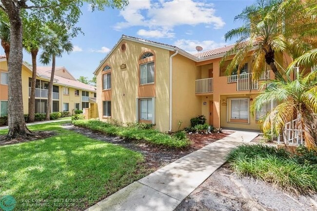 Building Photo - 1084 Coral Club Dr