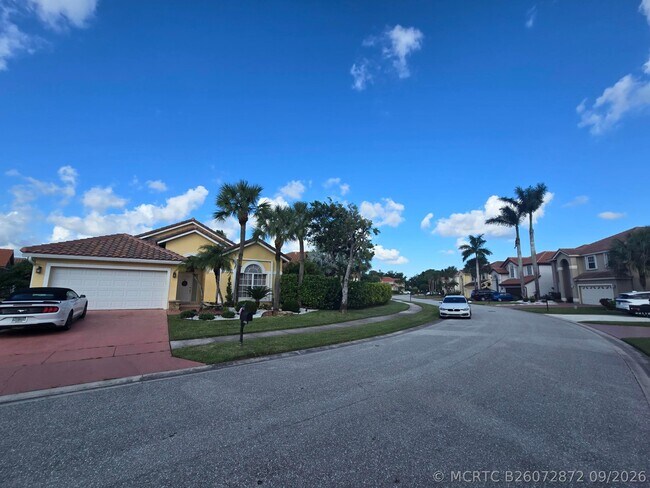 Building Photo - 22112 Altona Dr