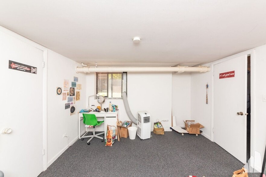 Building Photo - 3024 N Halsted St
