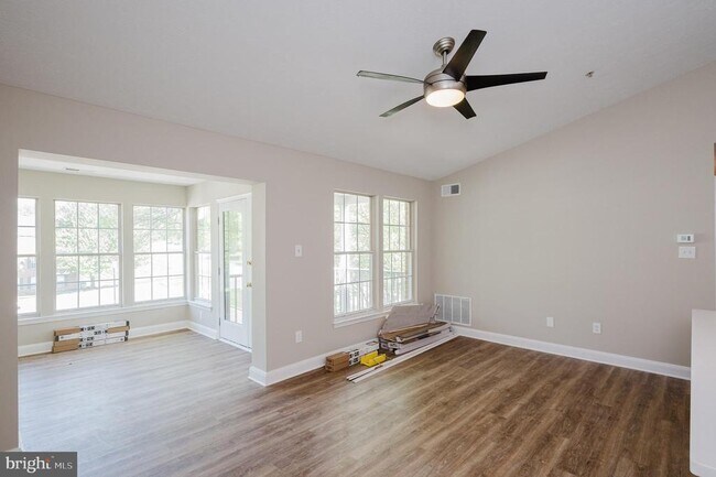 Building Photo - 3100 Cardinal Way