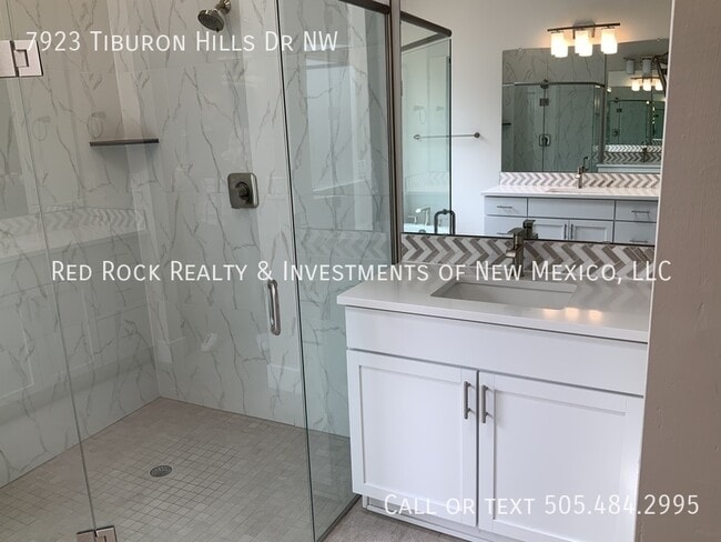 Building Photo - 7923 Tiburon Hills Drive NW