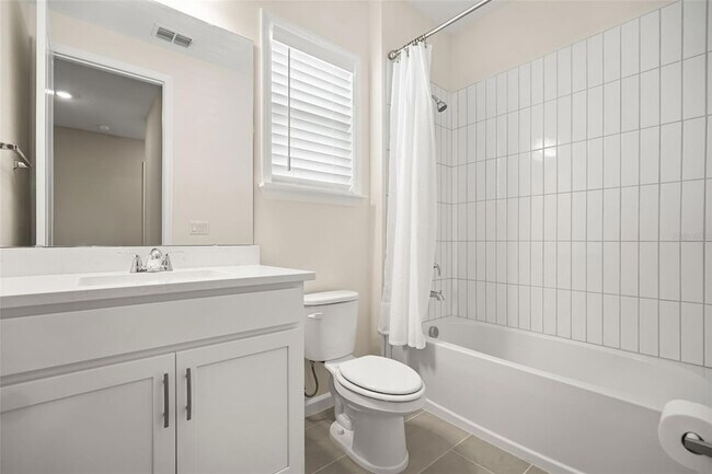 Building Photo - 17055 Haggerty Hollow Dr