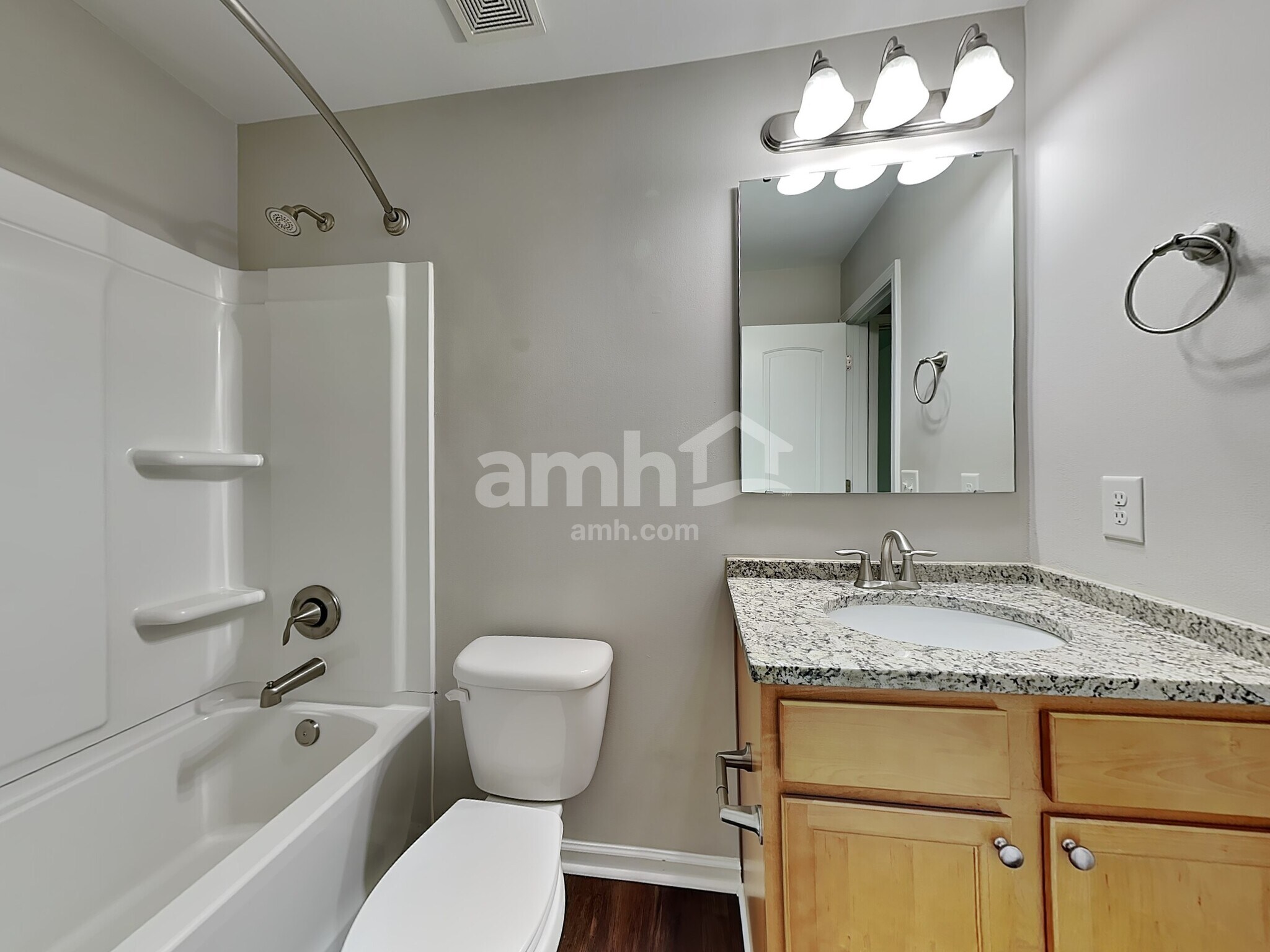 Building Photo - 116 Habersham Ct