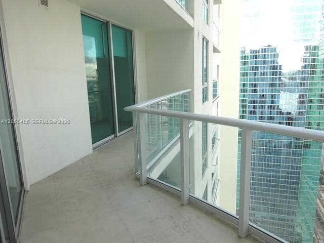 Building Photo - 300 S Biscayne Blvd