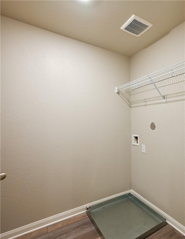 Building Photo - 524 Republic Dr